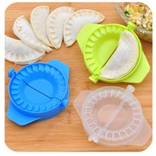 Cargar imagen en el visor de la galería, Molde de plástico para Dumplings Ravioles Gyozas Pierogi
